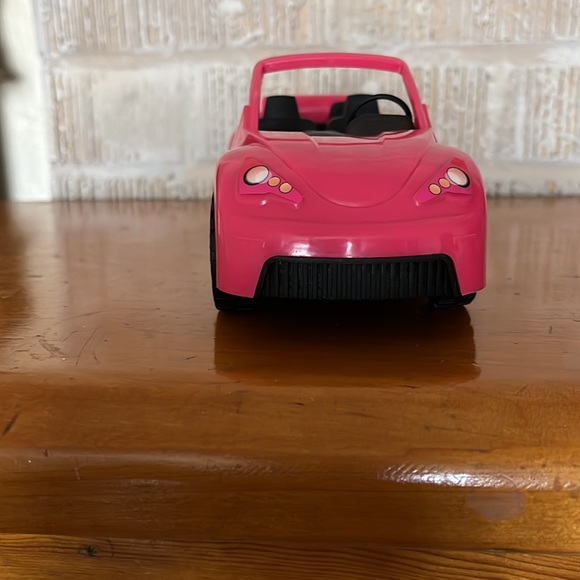 Convertible sports car, 8”by 3”, heavy plastic - Picture 2 of 4